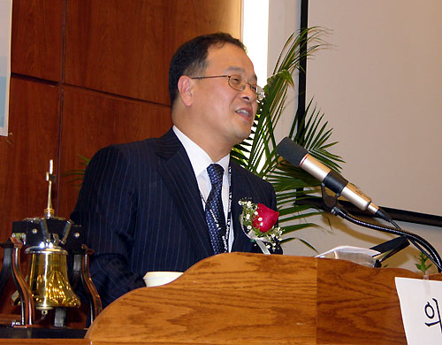 신임총회장으로 이종식 목사(베이사이드장로교회)가 선출되었다.