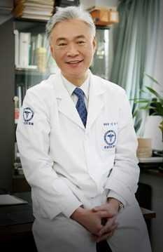 연세에스병원 심영기 원장.