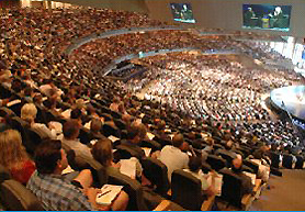 매해 수 만명이 윌로욱크릭 교회 컨퍼런스를 찾는다. ⓒ윌로욱크릭교회