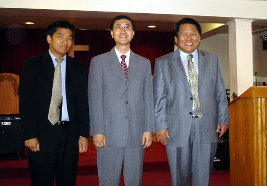 이환 전도사, 정요한 목사, 이강 목사(왼쪽부터)