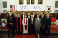 교회창립 30주년 기념 및 성전인수 감사예배에 감리교 지도자들과 교계 관계자들이 참석해 축하했다.