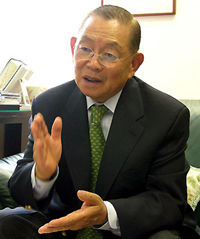 방지각 목사는 은퇴 이후 선교지의 교역자 재교육에 힘쓰겠다고 밝혔다. 