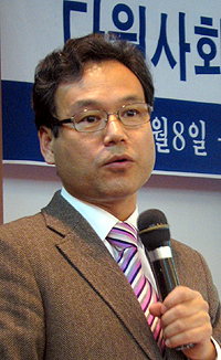 김영동 교수.