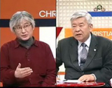 서경석 목사(오른쪽)와 김민웅 교수가 서로 토론을 벌이고 있다. ⓒCBS 화면 캡쳐