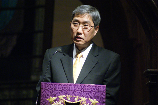 인사말을 전하는 신임사무총장 조문길 목사