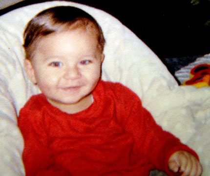 총격에 희생된 아기