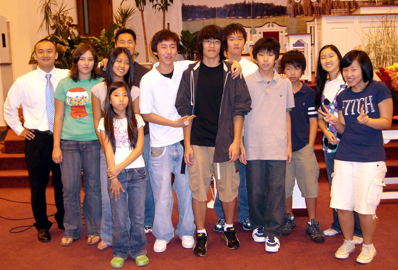 성경암송대회에 참여한 영어권 학생들