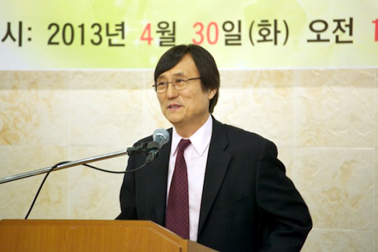 씨존 대표 문석진 목사가 인사말을 전하고 있다.