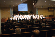 뉴욕밀알여성선교합창단 2013년 정기찬양연주회가 19일 은혜교회(담임 이승재 목사)에서 개최됐다.
