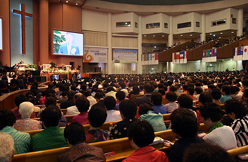 여의도순복음교회에서 열린 성령대성회.