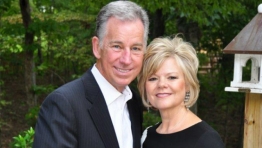 짐 볼린 목사 부부