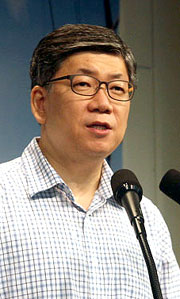 진재혁 목사는 자신의 경험담을 토대로 부교역자들에게 현실적 조언을 전했다. ⓒ이동윤 기자