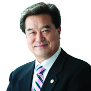 유진철 전 미주총연회장