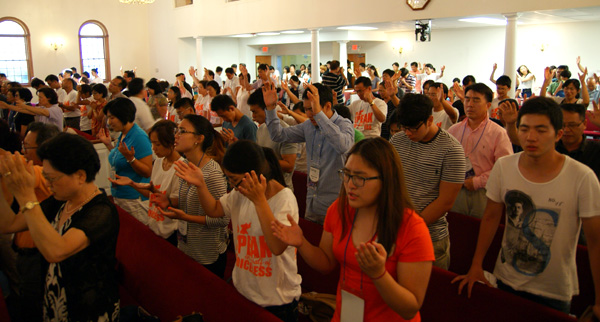 제2차 크리스천 북한포럼 및 통곡기도회가 7월 17일 저녁집회를 마지막으로 성황리에 마쳐졌다. 