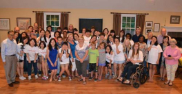 캅 카운티를 방문한 성동구 학생들이 마련한 한국문화의밤.