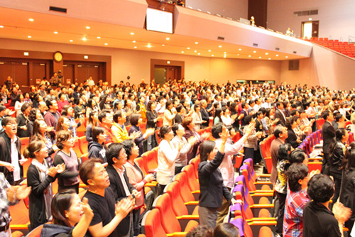 윤석전 목사가 주강사로 나선 2011년 남가주 영적대각성집회