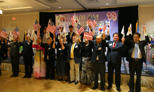 워싱턴지구한인연합회가 주관하고 국가보훈처와 주미대한민국대사관이 주최한 ‘제68주년 8.15 광복절 경축식’이 8월 15일 스프링필드 힐튼호텔에서 열렸다.