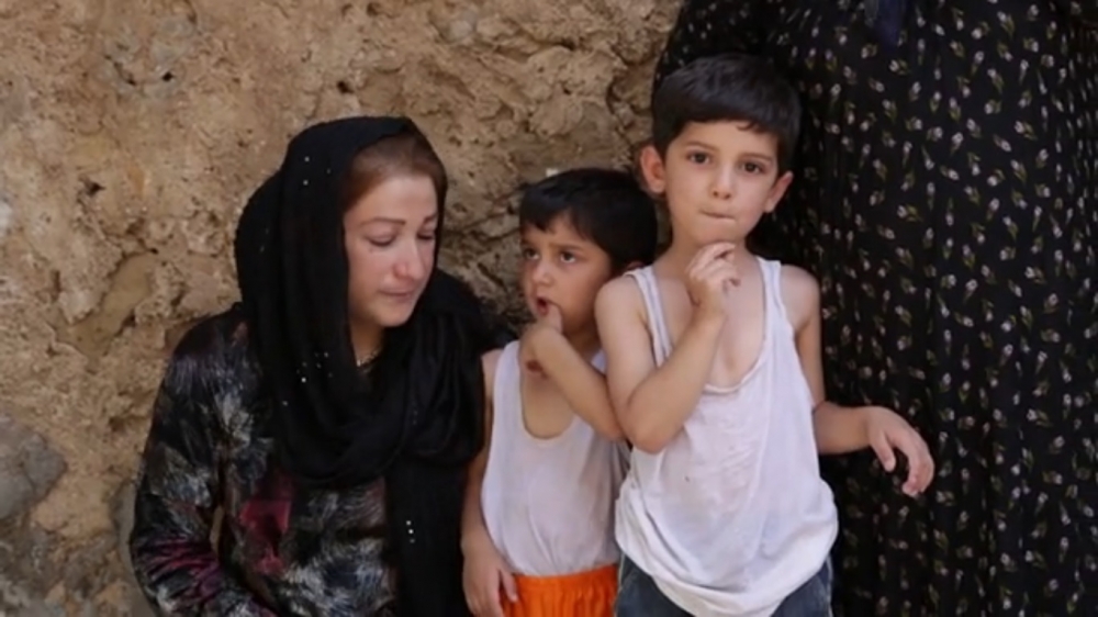 이라크 북부 난민캠프에 있는 한 시리아 난민 가족의 모습. 월드컴패션은 이들이 무슬림들임에도 불구하고 비극적 상황 가운데, 복음에 마음의 문을 활짝 열고 있다고 전했다. ⓒ월드컴패션.