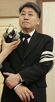 故 배형규 목사의 형 배신규 집사(45·분당샘물교회)가 이날 오전 11시 40분경 기자회견을 갖고 심정을 밝혔다. ⓒ박종배 기자 