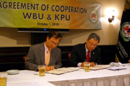 장만석 총장(왼쪽)과 박태종 총장이 협약서에 서명하고 있다.