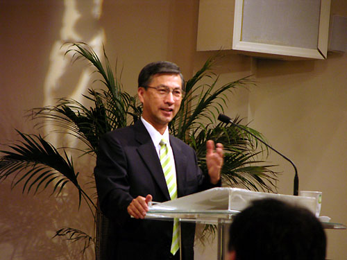 이 날 김석형 목사는  