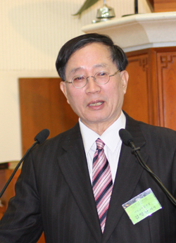 김영한 박사가 강연을 전하고 있다. ⓒ신태진 기자