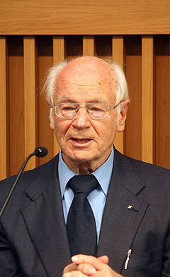 바이어하우스 박사가 발표하고 있다. ⓒ이대웅 기자