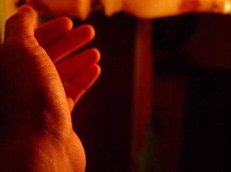 내 손을 잡아 주소서