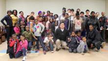 볼티모어 도시선교센터가 &#034;가족&#034;이라는 주제로 추수감사절 행사를 열었다.