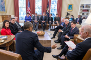 지난 11월 13일 오바마 대통령과 종교계 지도자들이 이민법 개혁에 관해 의논하는 모습.