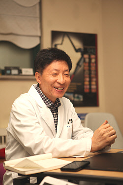 노박의원 노태진 원장.