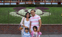 이란 출신 미국인 사에드 아브디니 목사가 지난 2012년 7월 이란 방문 당시, 그의 부인 나흐메와 두 명의 자녀들과 함께 찍은 사진. ⓒ미국법과정의센터