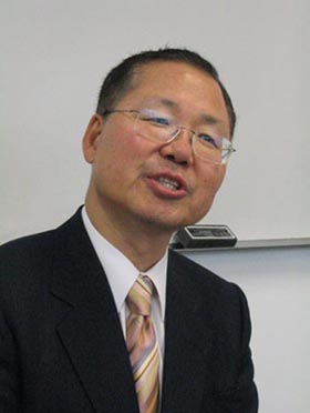 말씀을 중요시하지 않는 교회가 있겠냐만, 우리 교회는 특히나 말씀에 의한 신앙적 기초를 중요시한다.