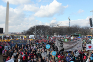 워싱턴DC에서 열린 낙태 반대 연례 시위에 수천 명의 참가자들이 참가했다
