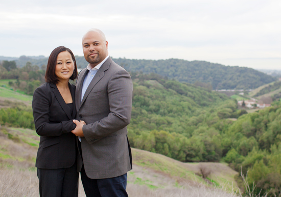 리빙호프크리스천센터에서 시무하는 벤자민과 선희 로빈슨 부부