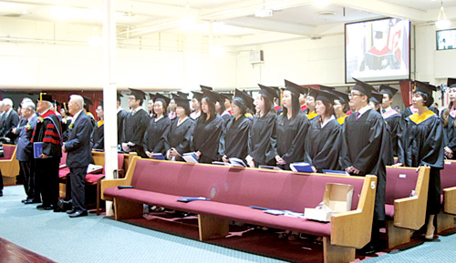 월드미션대학교 제24회 학위 수여식이 동양선교교회에서 거행됐다.