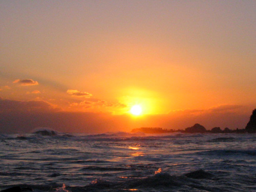 2005년의 새로운 태양이 힘차게 떠오르고 있다