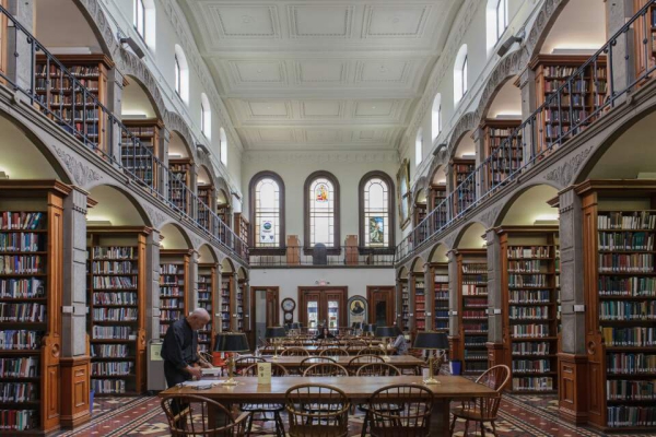 언더우드 선교사를 배출한 230년 전통의 뉴브론스윅신학교가 한국어 비학위 연구과정을 개설하고 한인 목회자와 평신도들을 향해 문을 활짝 열었다. 사진은 도서관 전경