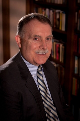 티모시 바이어스 총무