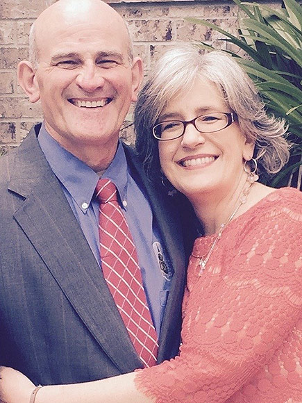 존 깁슨 목사와 아내