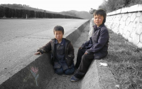 북한 ‘거리의 아이들(꽃제비)’의 모습.