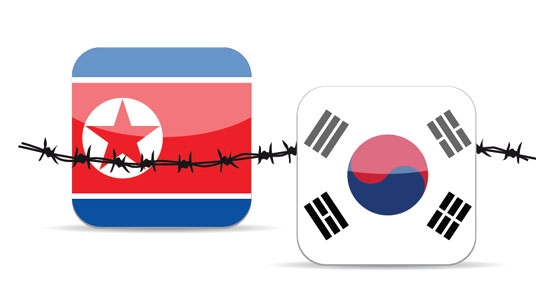 분단은 오늘날 남한과 북한에 큰 차이를 가져오게 했다. 체제, 경제, 언어, 문화는 물론 종교 환경에서도 극명한 대비를 이룬다. ©오픈도어선교회