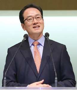 서울고법이 18일 강북제일교회 황형택 목사(사진)가 제기한 목사안수 무효와 청빙 무효에 관한 ‘통합 총회재판국판결 무효확인 소송’에서 “항소인은 이유 없다. 항소를 기각한다. 재판비용은 항소인이 부담한다”고 승소 판결했다. ©강북제일교회