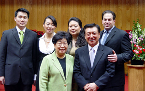 이정성 장로와 이명희 권사 가족