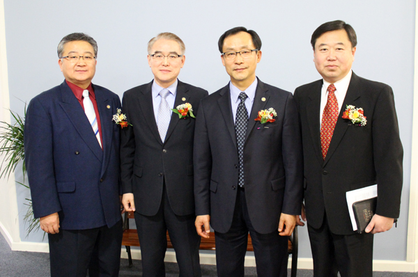 최태영 지도자훈련원장, 박재준 대외협력실장, 김은목 사무총장, 유은식 교회교육성장연구소장