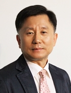 ▲푸른교회 조성노 담임목사