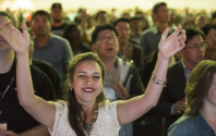▲2015년 미국 남침례교 연례총회에서 참석자들이 함께 찬양하고 있는 모습. ⓒPaul Lee.