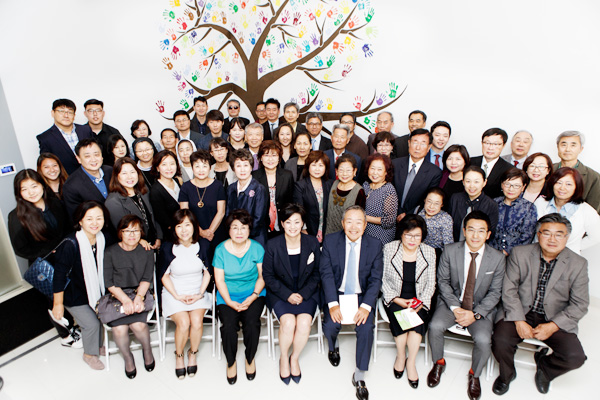 오픈뱅크 웨스턴 지점에서 ‘오픈 청지기 프로그램 어워드’ 수여식이 열렸다.