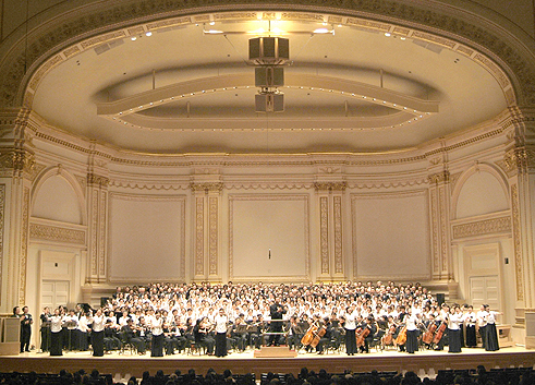 월드밀알선교합창단, 2007 밀알찬양대축제 마지막 순서에는 관중들과 함께 경배와 찬양의 시간을 가졌다. ⓒ 박남청 사진작가