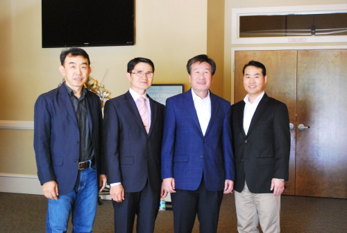 조지아한인침례교회협의회 관계자들이 예수잔치에 대해 설명했다.